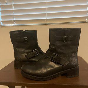 Tory Burch Boots